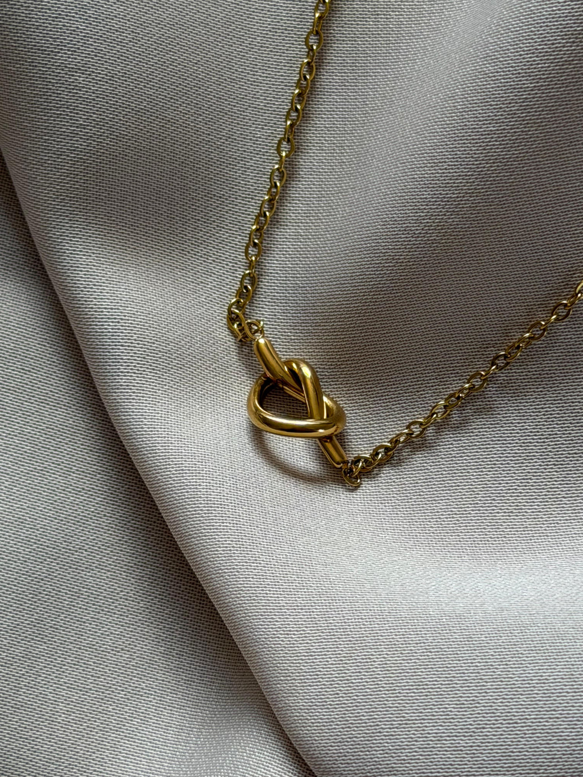 Amara Necklace